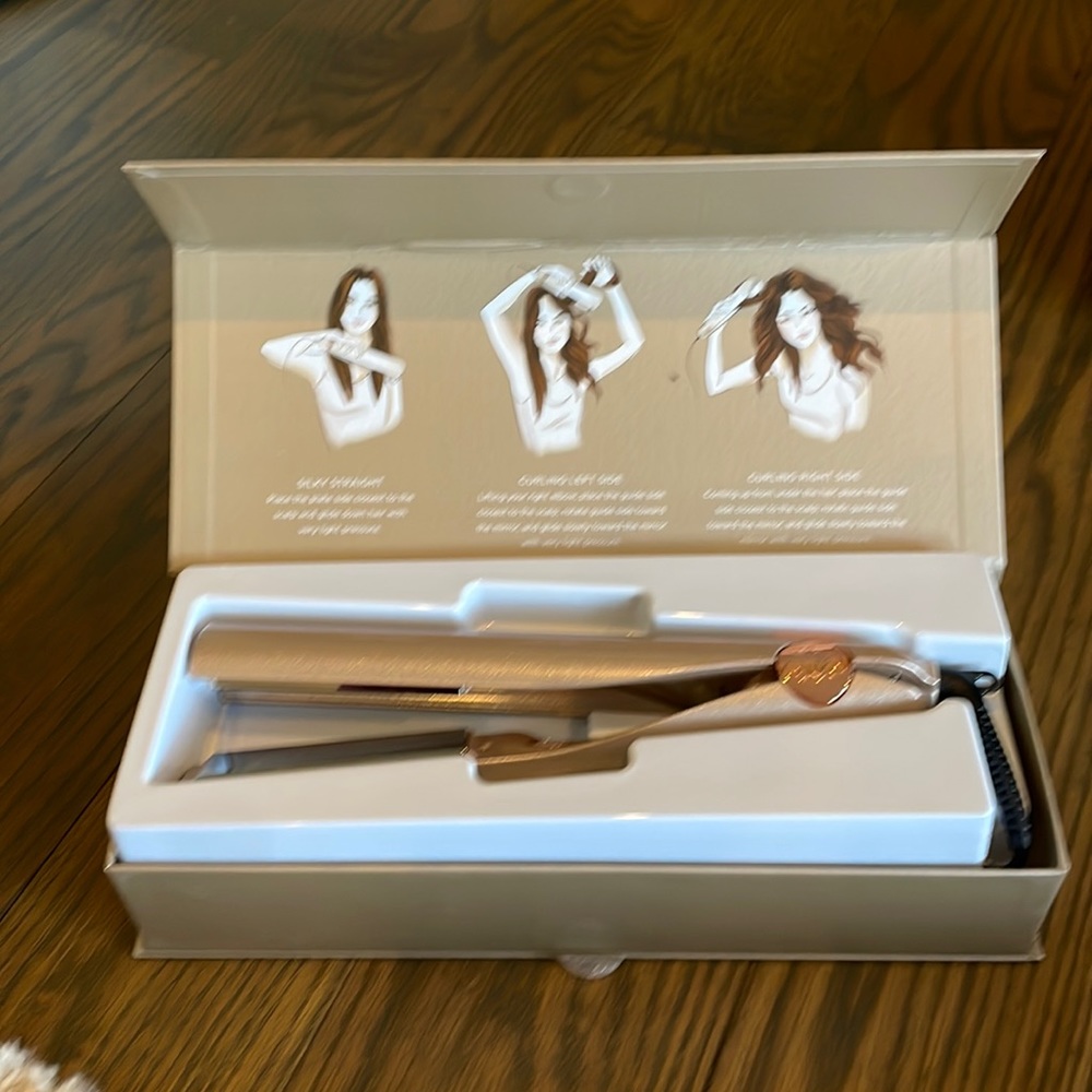 Tyme hair styling iron